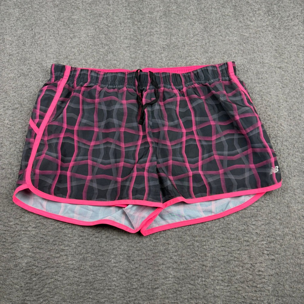 New Balance Revolution In Motion Running Shorts Womens‎ Large Pink Grey Plaid